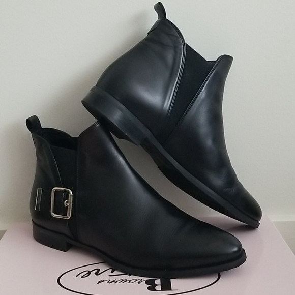 Cute Booties - Picture 2 of 5